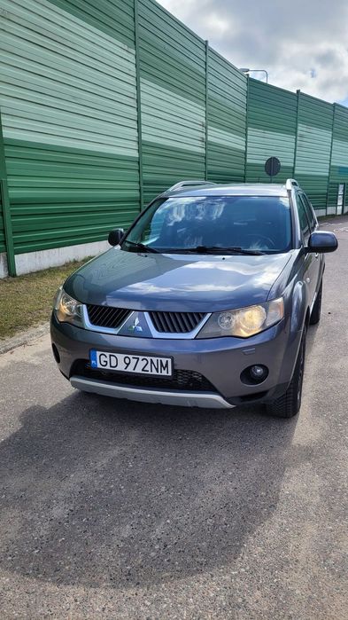 Mitsubishi Outlander Mitsubishi Outlander II 2.0 DI-D 140 KM 4x4