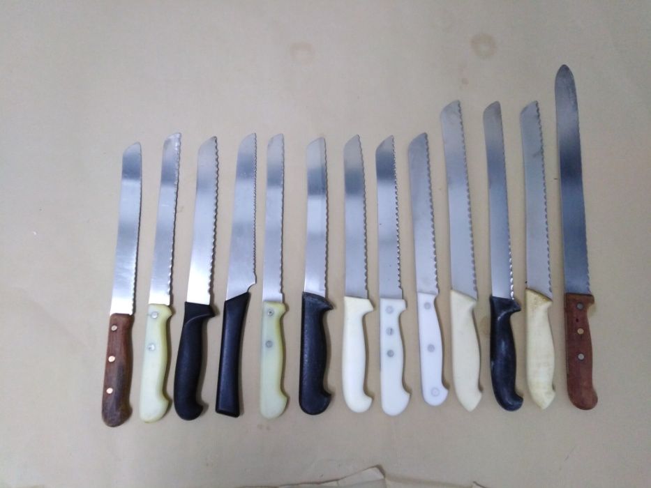 Facas de Hotelaria de Serrilha 13 unidades