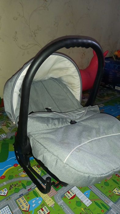 Детское автокресло-переноска Riko Basic 0+ 11кг