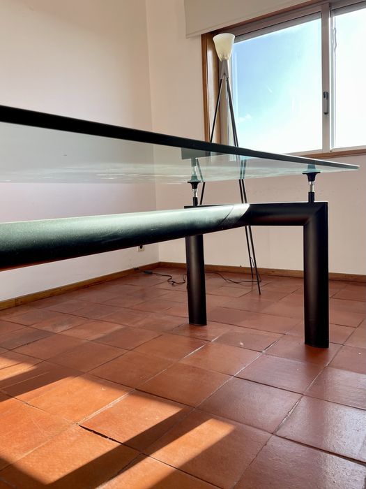 Mesa de jantar corbusier LC6