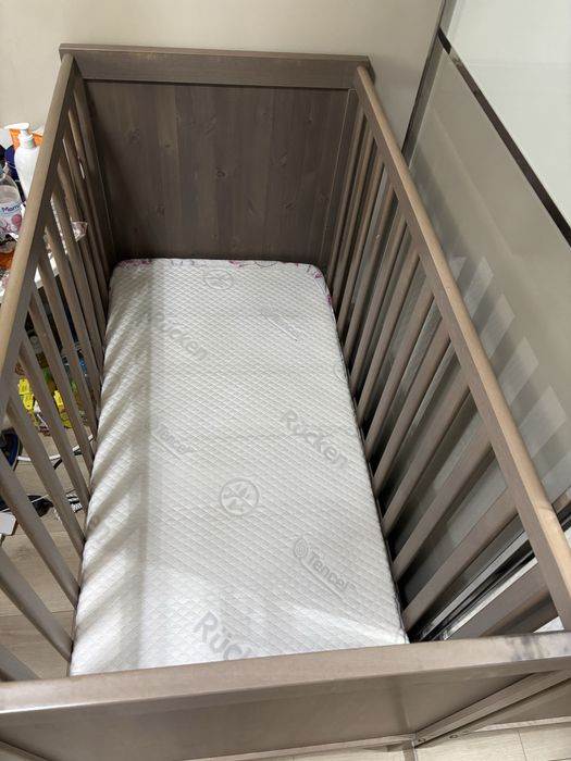 Łóżeczko 120x60 dla dziecka .