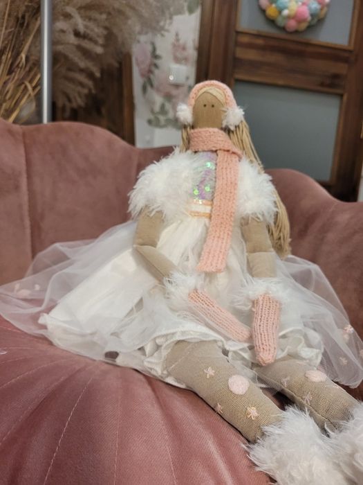 Lalka zimowa w stylu Tilda