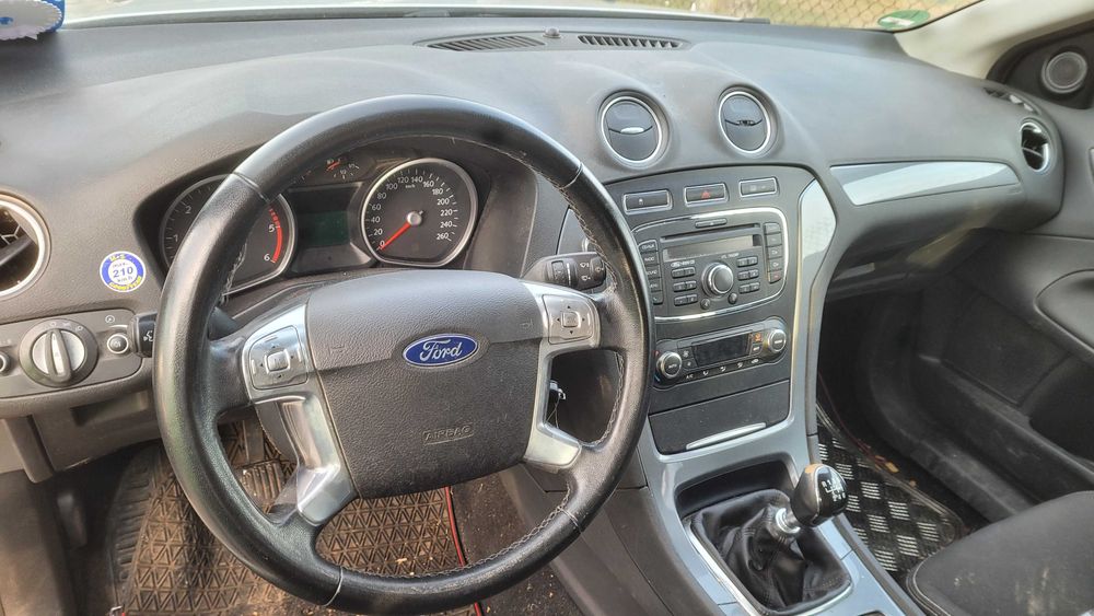 Ford Mondeo mk4 lift konsola deska poduszki komplet