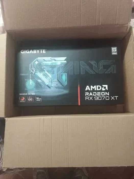 RX 9070 XT 16GB gigabyte gaming oc
