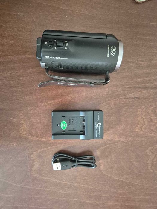 Panasonic HC-V260 | ładowarka | bardzo dobry stan | w pełni sprawna