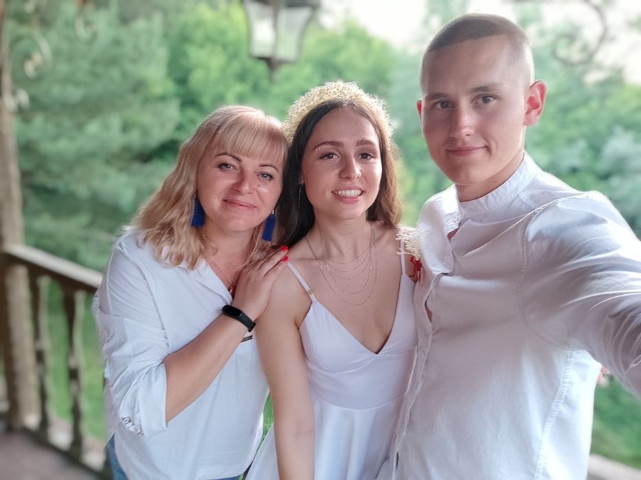 Ведуча , тамада , музика на Ваше свято ! Діджей