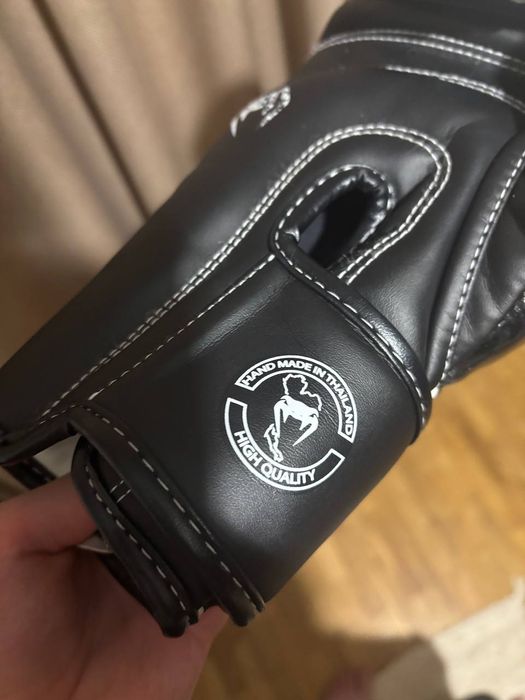Боксерські рукавички Venum Elite 10 oz White Camo