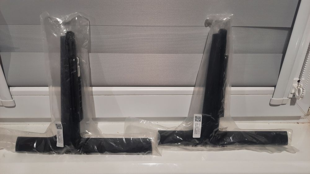 Ножки, подставка для телевизора Samsung H8000 65"