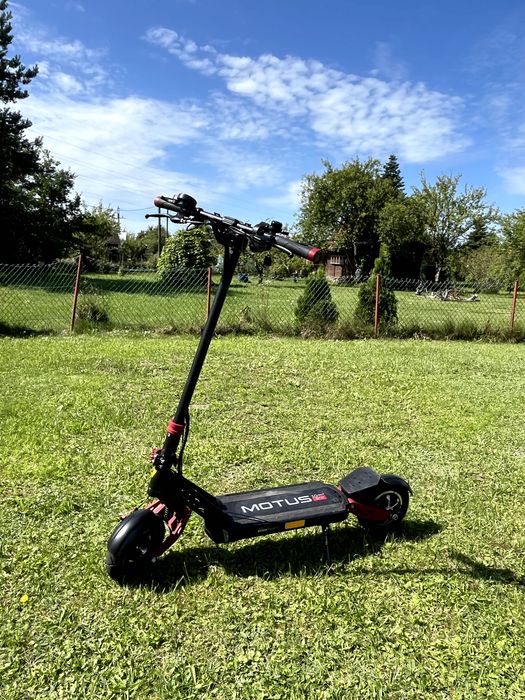 Hulajnoga elektryczna Motus Pro10 Sport