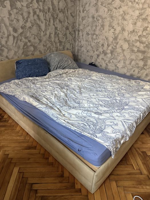 Ліжко двоспальне …..