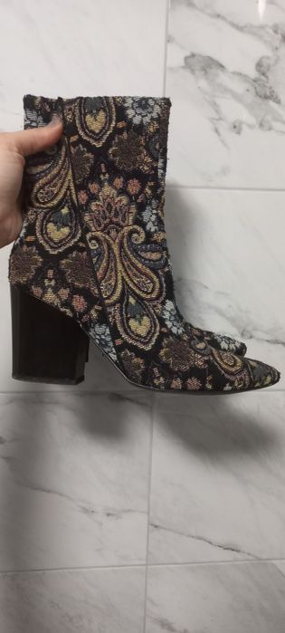 Сапожки.     38 р