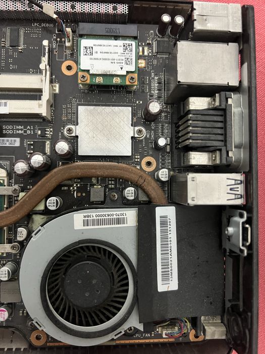 Mini computador Asus para peças