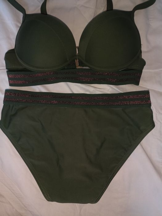 Купальник роздільний