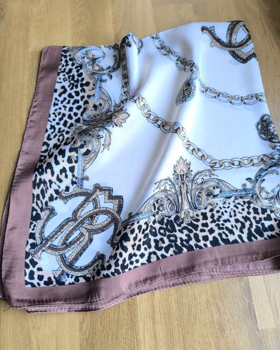 Nowa z jedwabiu jedwab Apaszka chusta 70 x 70
