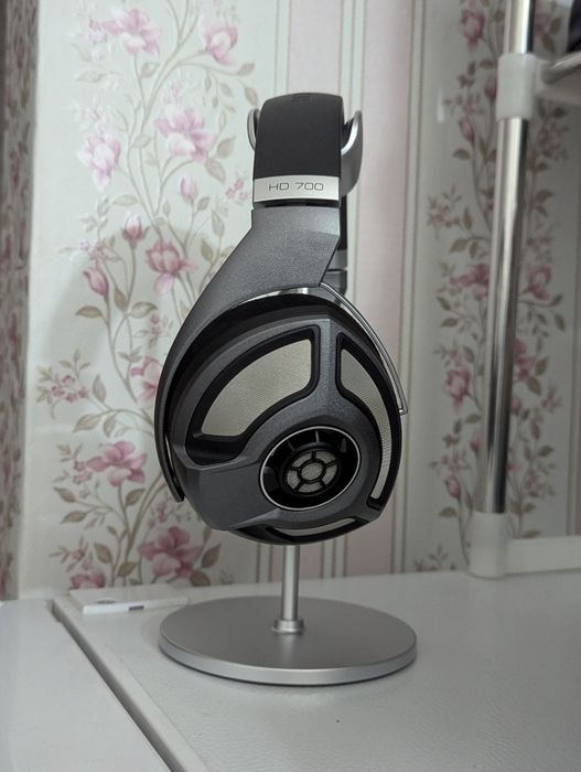 Sennheiser HD 700