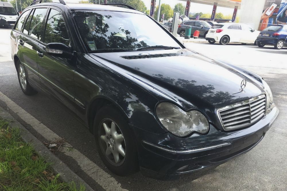 Mercedes Benz C220 CDI