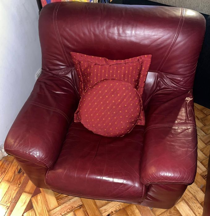 Sofás de Couro Bordô