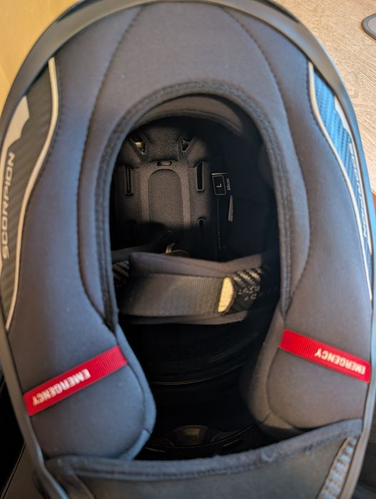 Scorpion Exo-R1 Evo Carbon Air