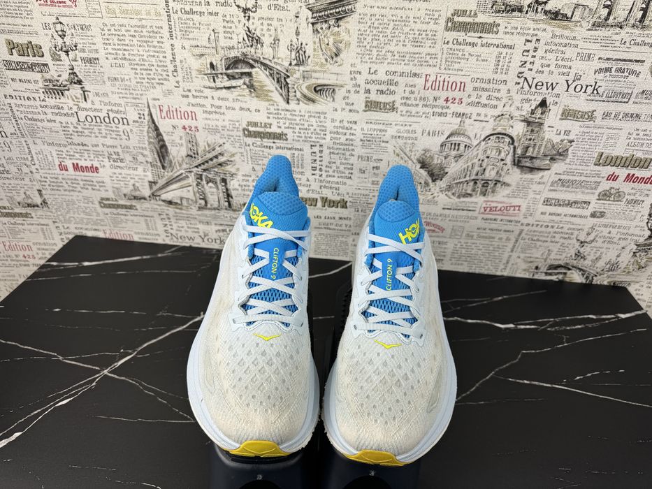 Оригінал Розмір 45 Кросівки Hoka One One Clifton 9 Взуття