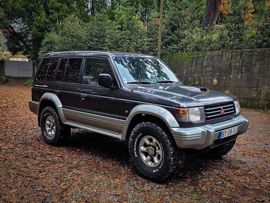 Mitsubishi Pajero 2.8 TD GLS Longo (Super Select) de 1996,  ícone 4x4 Irrepreensível