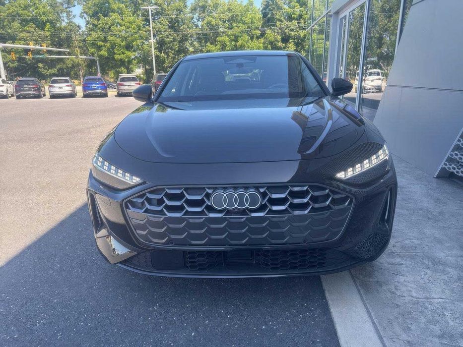 Audi A5      2024