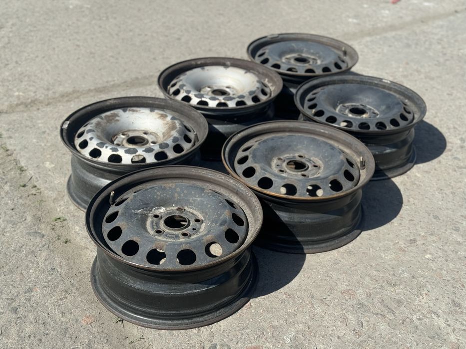 Диски металеві Audi R16 бляшанки р16 passat skoda golf seat колеса