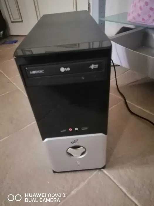 системный блок Core-i5 (4 ядра) SSD есть. для быстрой работы.