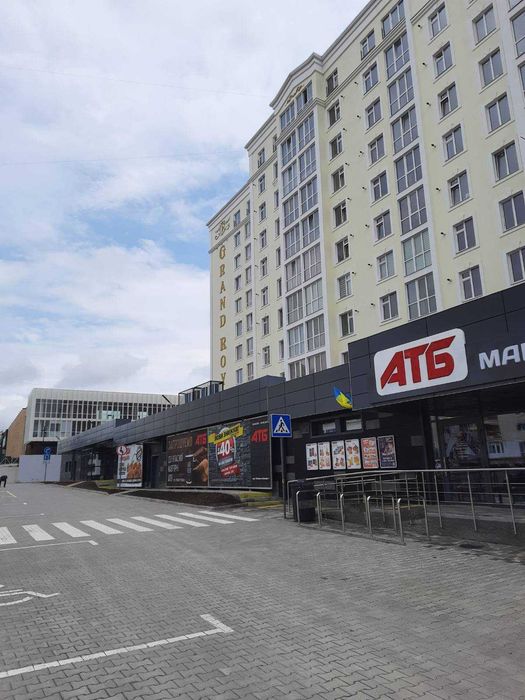 Без комісії агентству! 2к новобудова здана /другий поверх\ "є Оселя" +