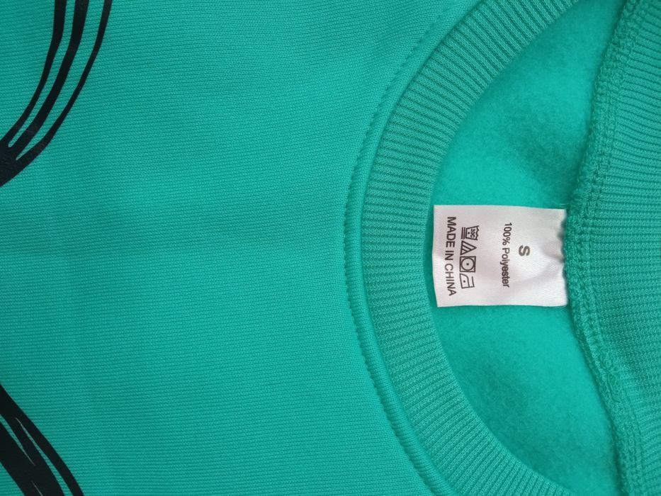 Продам худі нова  на розмір с можна і на м