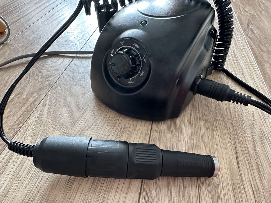 Elektryczna frezarka do paznokci – SEMILAC