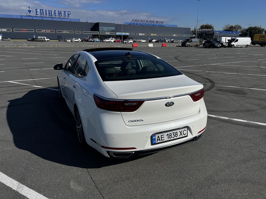 Kia Cadenza/K7 2018