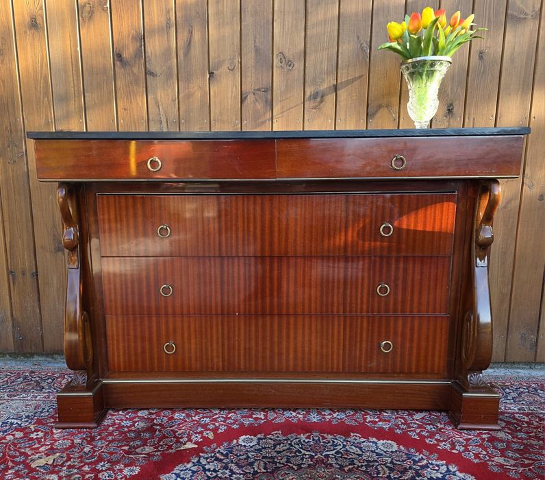 Komoda szufladowa z marmurowym blatem łabedziami #2110 Stylowy Węgrów