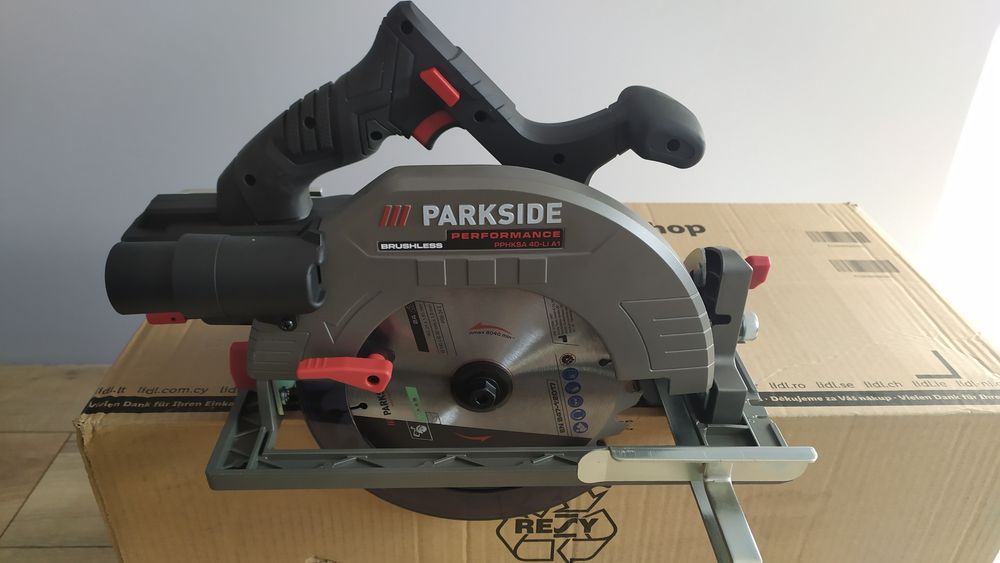 Akumulatorowa piła ręczna PPHKSA 40-Li A1 firmy Parkside Performance