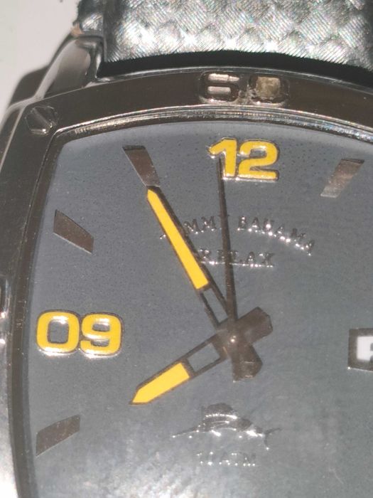 Relógio Tommy Bahama /Relax