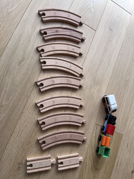 IKEA LILLABO Kolejka drewniana lokomotywa i wagony