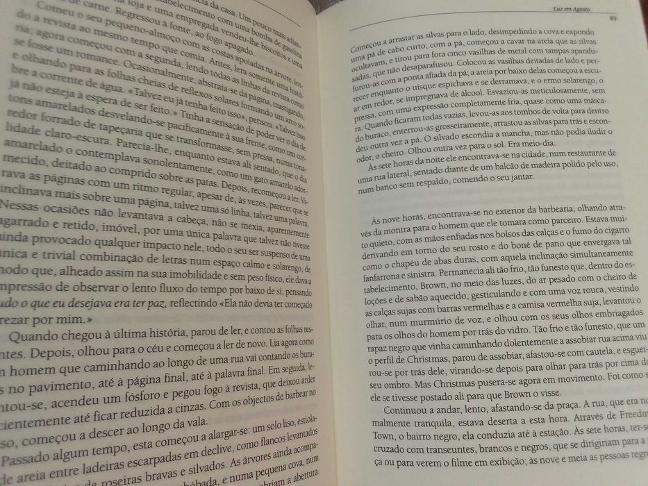 William Faulkner - Luz em Agosto