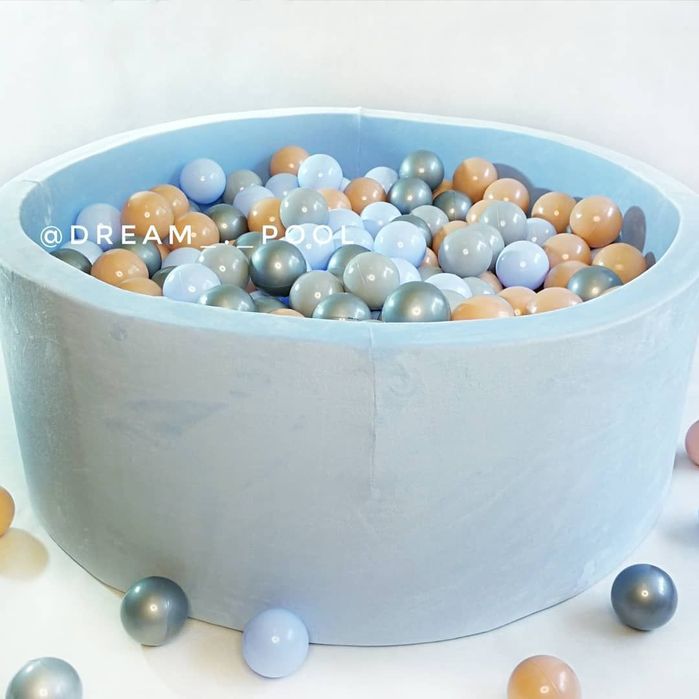 Сухий басейн cірий в плюш-велюрі з кульками і без. Бассейн с шариками