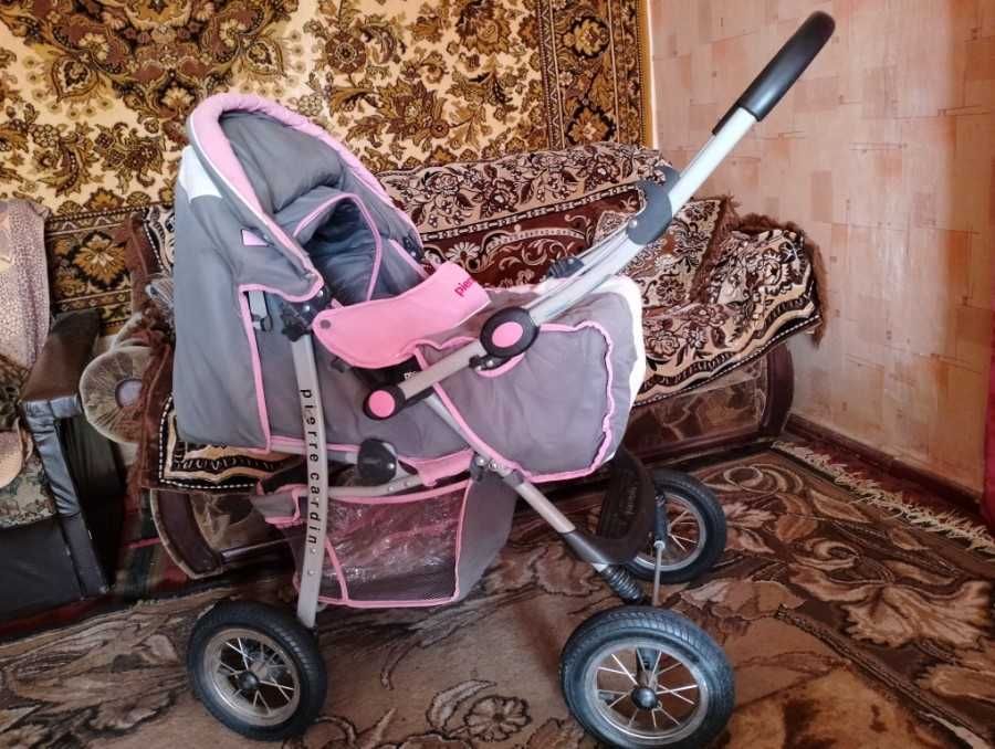 Продам дитячу коляску