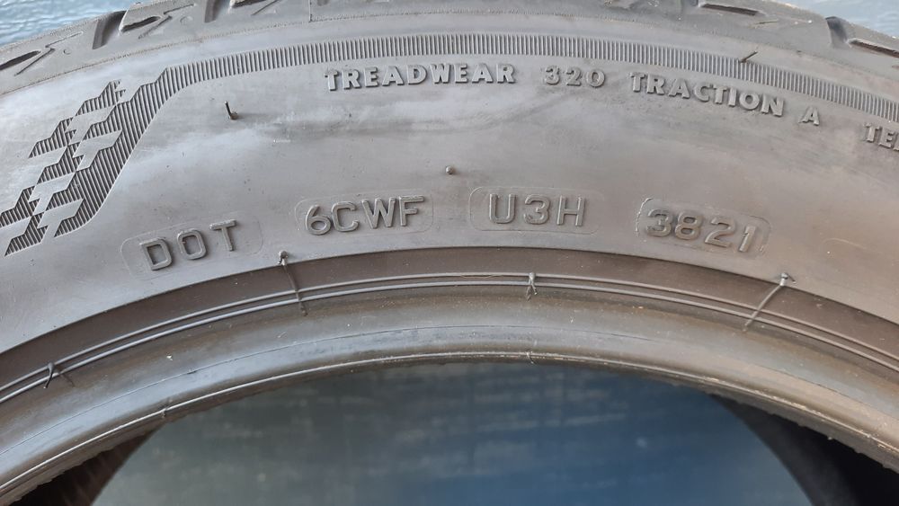Bridgestone 255/45 R18 Turanza 2021