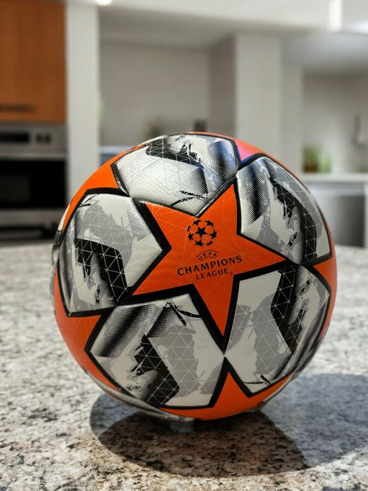 М'яч футбольний UCL Ліга Чемпіонів Новий розмір 4
