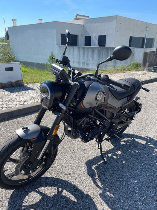 Benelli Leoncino 125cc
