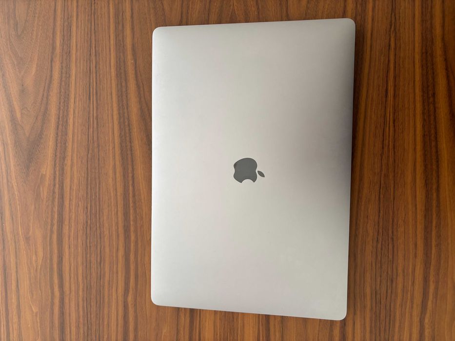 Apple Macbook Pro 16" i9 Touch Bar 2019 32GB / 1TB SSD