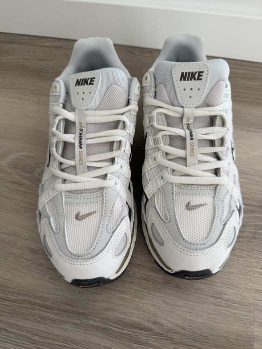 Nike p-6000 creme size 41