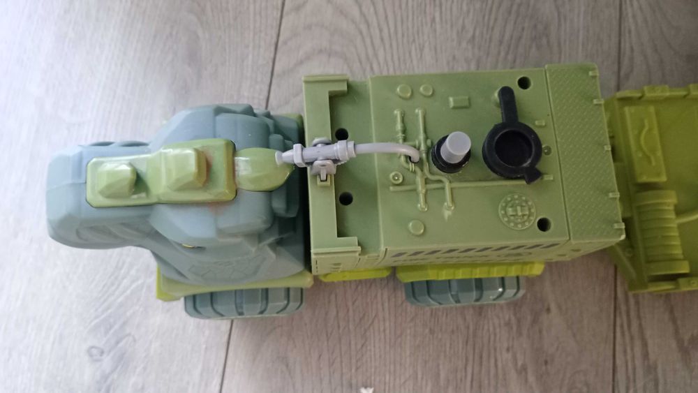 Autko straż pożarna dinozaur