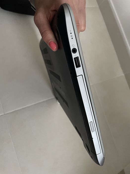 HP Laptop427552185191639044