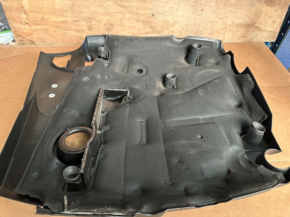Tampa do motor Mercedes W211 E220 CDI A646.016.1124 FASE 2
