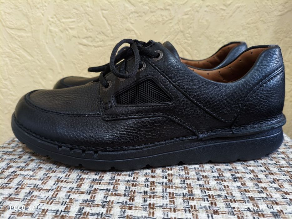 Шкіряні туфлі Clarks Time