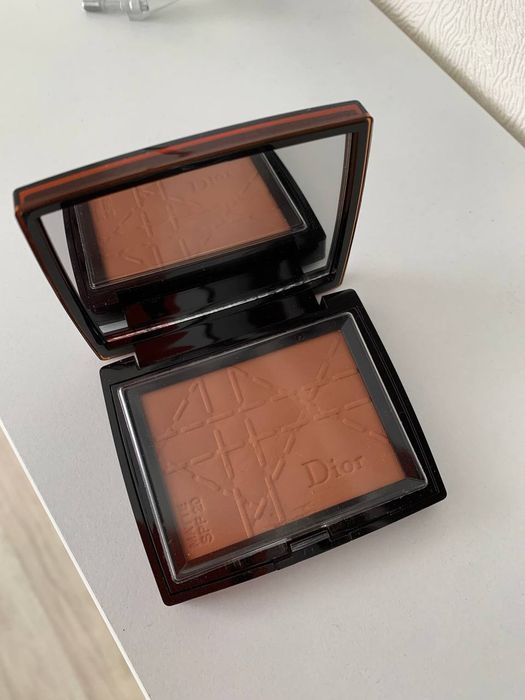 Bronze Dior 004 ton / бронзер Диор 004 тон