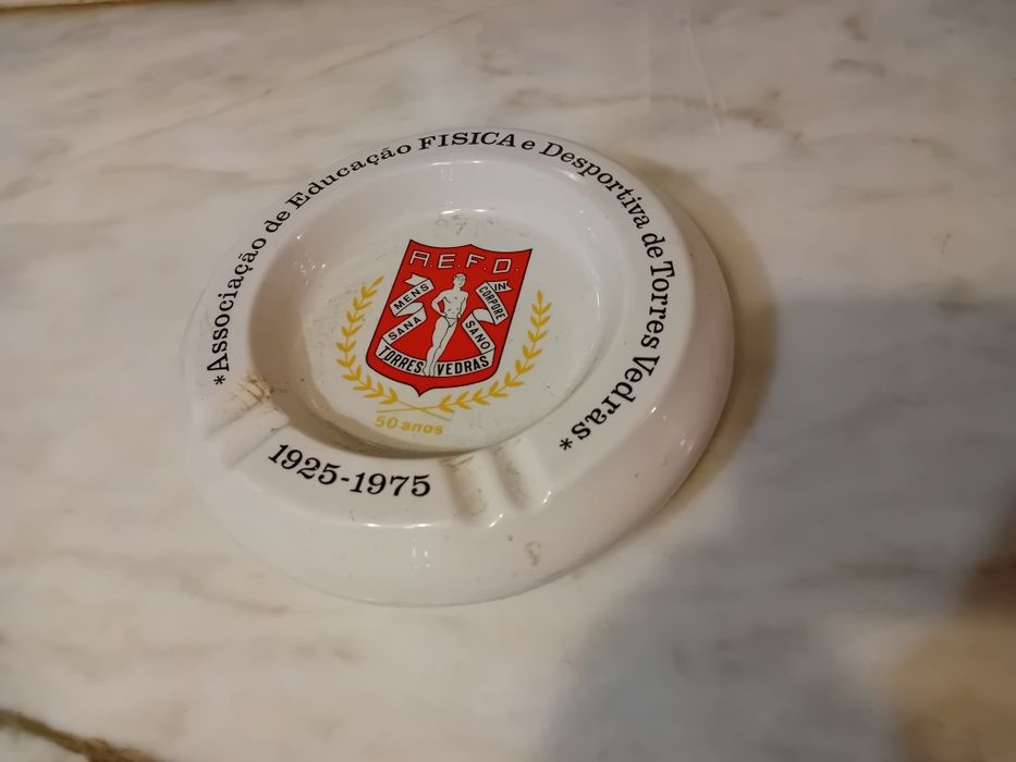 Cinzeiro Antigo Comemorativo