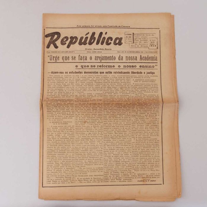 Jornal "A República" - 23/10/1945
